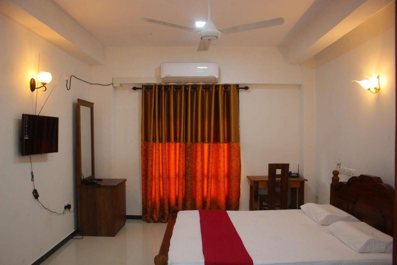 Heritage Eco Resort Kelaniya Extérieur photo