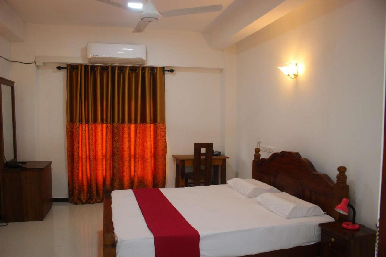 Heritage Eco Resort Kelaniya Extérieur photo