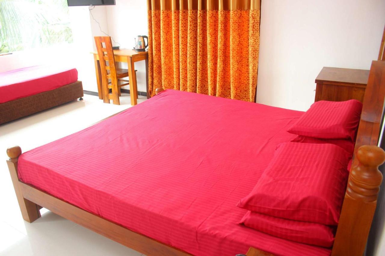 Heritage Eco Resort Kelaniya Extérieur photo