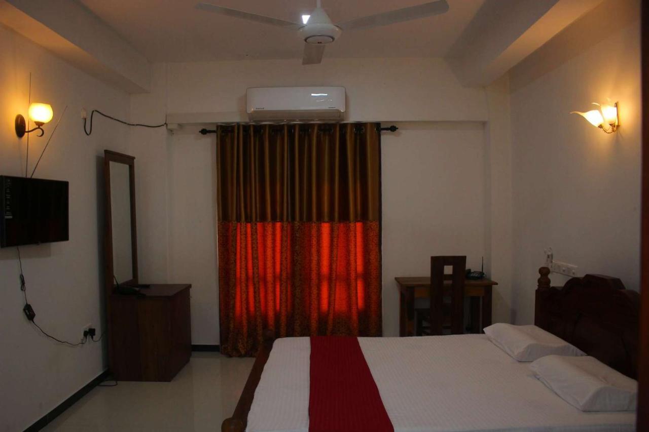 Heritage Eco Resort Kelaniya Extérieur photo